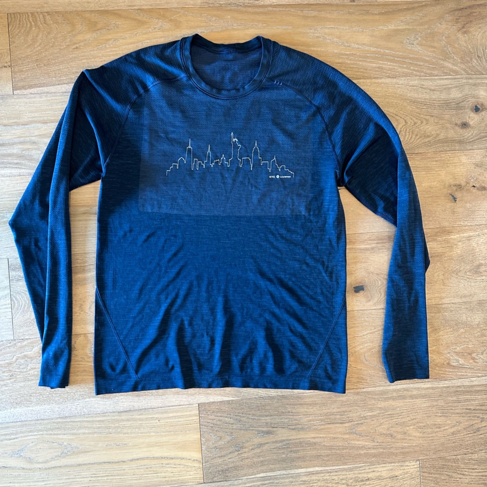 Two lululemon men's metalvent long-sleeves